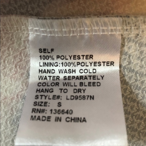 Beautiful WINDSOR floral dress, size small - Picture 6 of 7